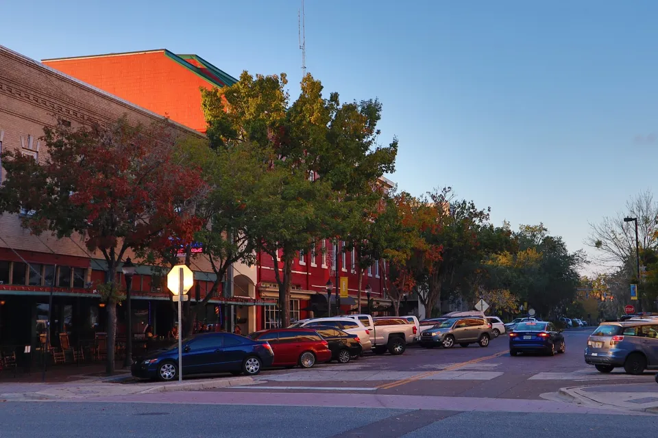 Street view in downtown Gainesville, Florida